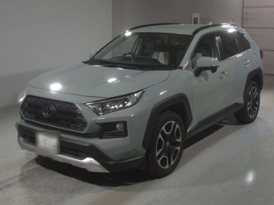 TOYOTA RAV4