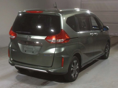 HONDA FREED HYBRID