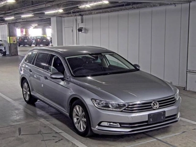 VOLKSWAGEN PASSAT VARIANT