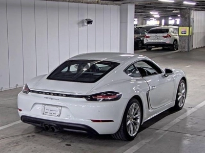 PORSCHE 718 BOXSTER