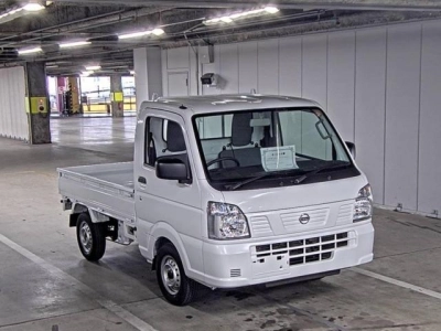 NISSAN CLIPPER TRUCK