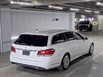 MERCEDES BENZ E CLASS STATION WAGON