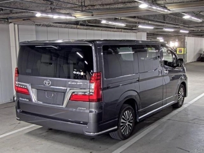 TOYOTA GRANACE