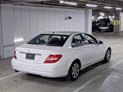 MERCEDES BENZ C CLASS