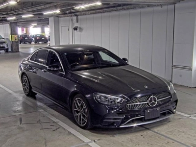MERCEDES BENZ E CLASS