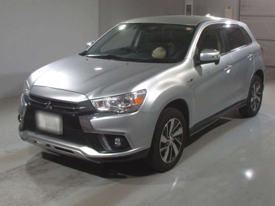 MITSUBISHI RVR