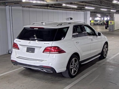 MERCEDES BENZ M CLASS
