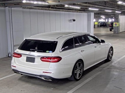 MERCEDES BENZ E CLASS STATION WAGON