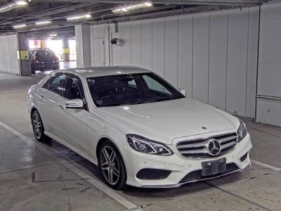 MERCEDES BENZ E CLASS