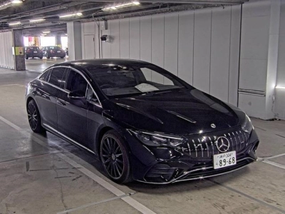MERCEDES BENZ EQE