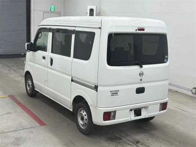 NISSAN NV100 CLIPPER