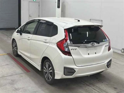HONDA FIT HYBRID