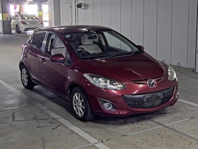 MAZDA DEMIO