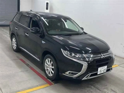 MITSUBISHI OUTLANDER PHEV