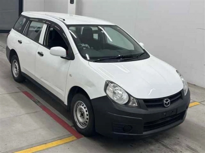 MAZDA FAMILIA VAN