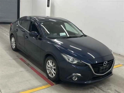 MAZDA AXELA HYBRID
