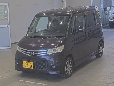 NISSAN ROOX