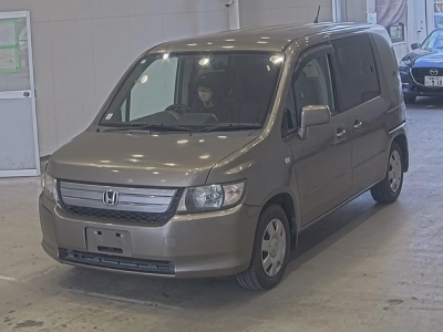 HONDA MOBILIO SPIKE