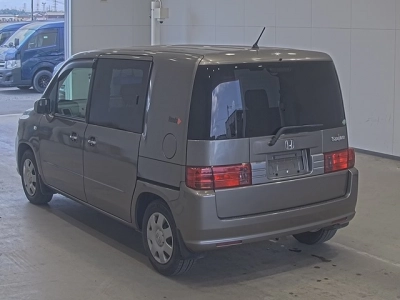 HONDA MOBILIO SPIKE