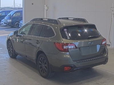 SUBARU OUTBACK