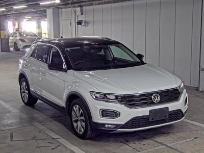 VOLKSWAGEN T-ROC