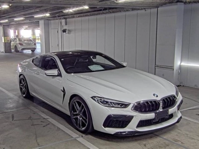 BMW M8