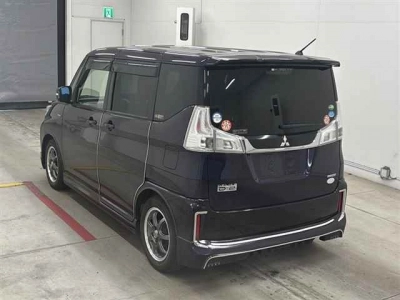 MITSUBISHI DELICA D:2
