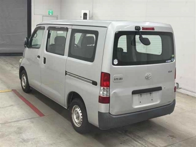 TOYOTA LITE ACE VAN