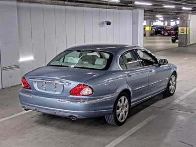 JAGUAR X TYPE
