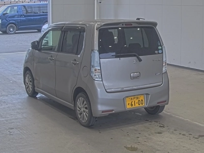 SUZUKI WAGON R STINGRAY