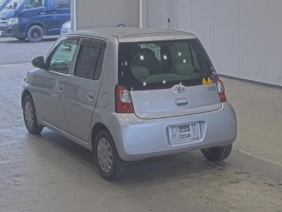 DAIHATSU ESSE