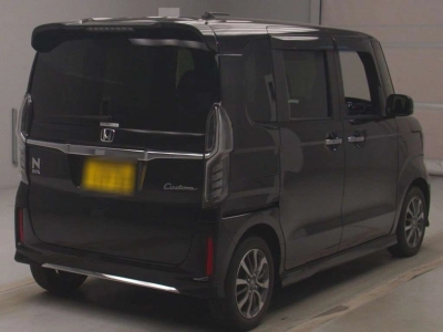 HONDA N BOX CUSTOM
