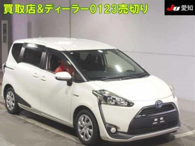 TOYOTA SIENTA