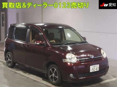 TOYOTA SIENTA
