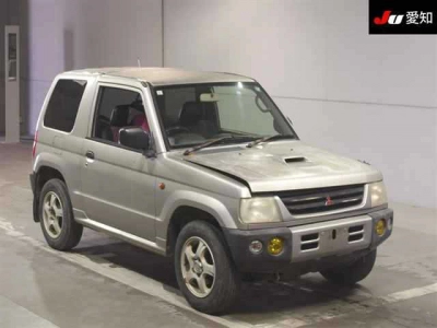 MITSUBISHI PAJERO MINI