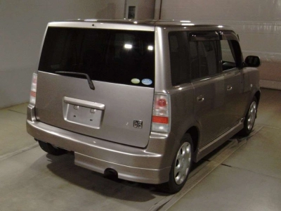 TOYOTA BB