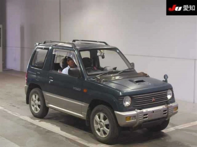 MITSUBISHI PAJERO MINI