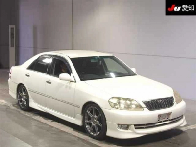 TOYOTA MARK II