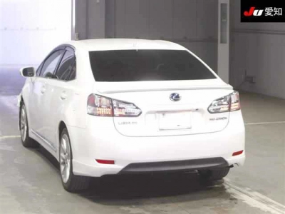 LEXUS HS