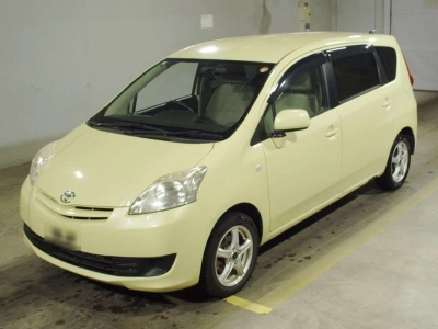 TOYOTA PASSO SETTE