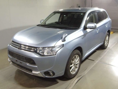 MITSUBISHI OUTLANDER PHEV