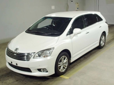 TOYOTA MARK X ZIO