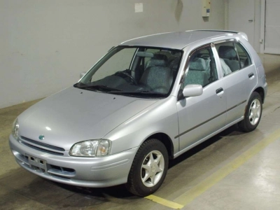 TOYOTA STARLET