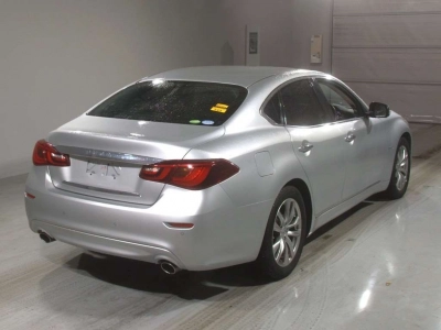 NISSAN FUGA HYBRID