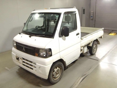 MITSUBISHI MINICAB TRUCK