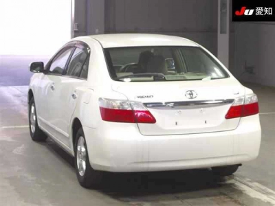 TOYOTA PREMIO