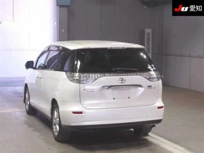 TOYOTA ESTIMA HYBRID