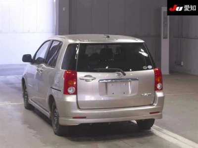 TOYOTA RAUM