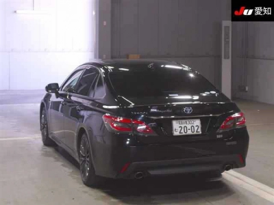 TOYOTA CROWN HYBRID