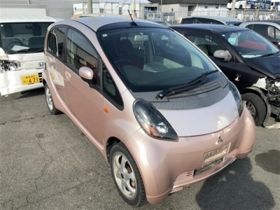 MITSUBISHI I